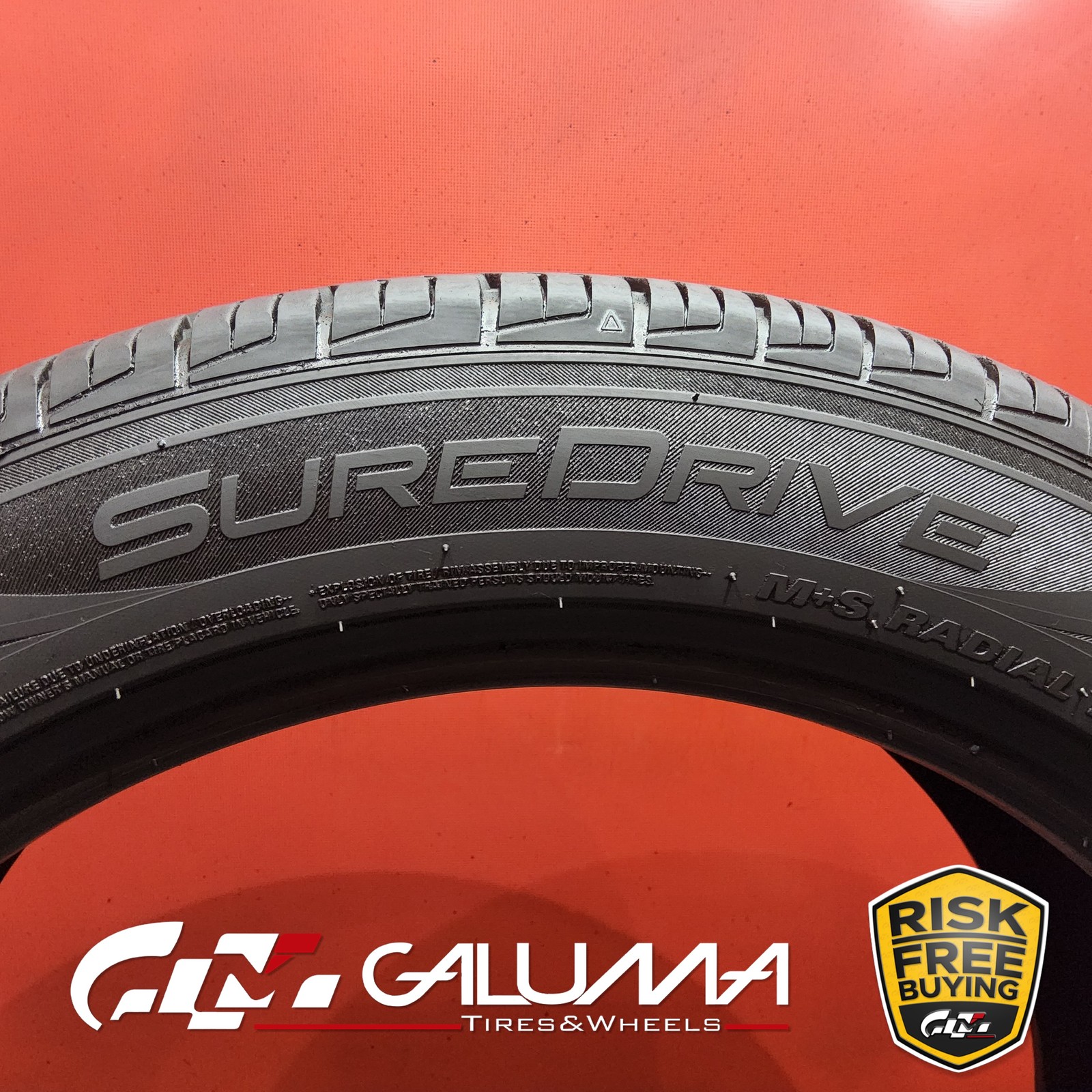 Set of 4 Tires Suredrive Sport 225/50R18 225/50/18 2255018 95W No Repairs #96196