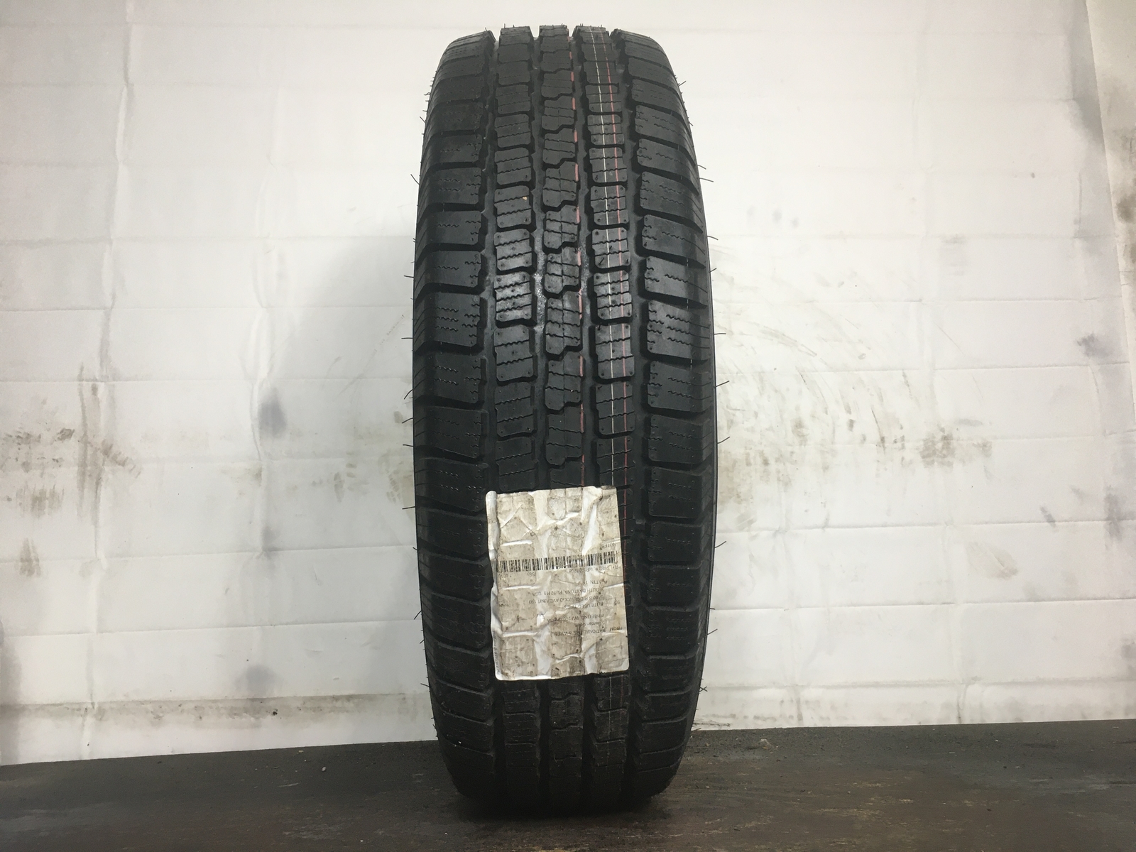 AutoGuard Radial A/P Load E LT265/75R16 265 75 16 New Tire