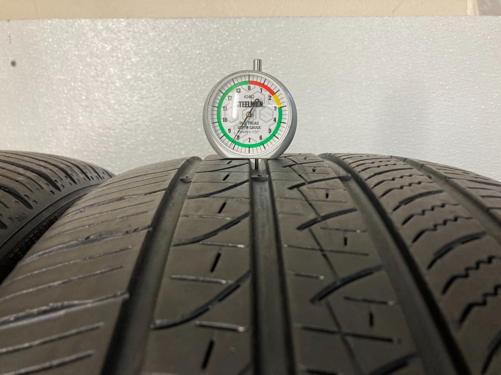 NO SHIPPING ONLY LOCAL PICK UP 2 Tires 255 40 21 Pirelli Scorpion Zero VOL