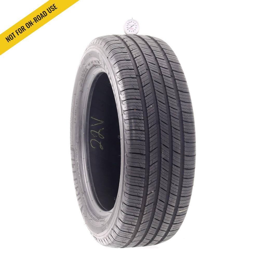 Used 215/55R17 Michelin Defender T+H 94H – 9/32 5ox9