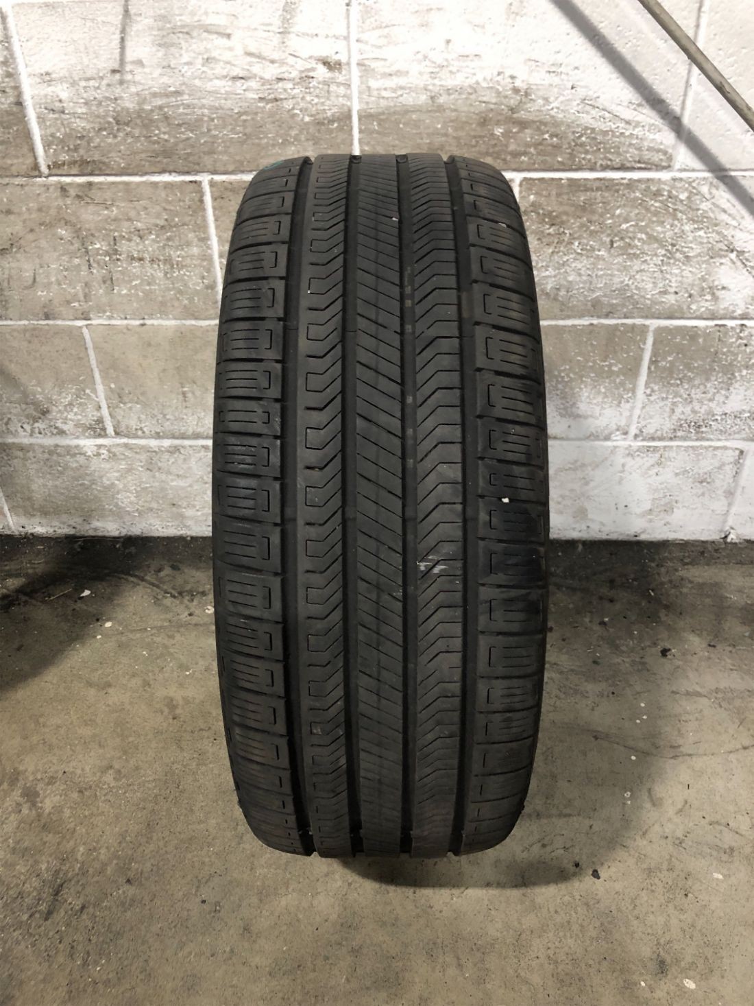 1x P245/45R20 Continental Cross Contact RX 8/32 103 H Used Tire 2454520