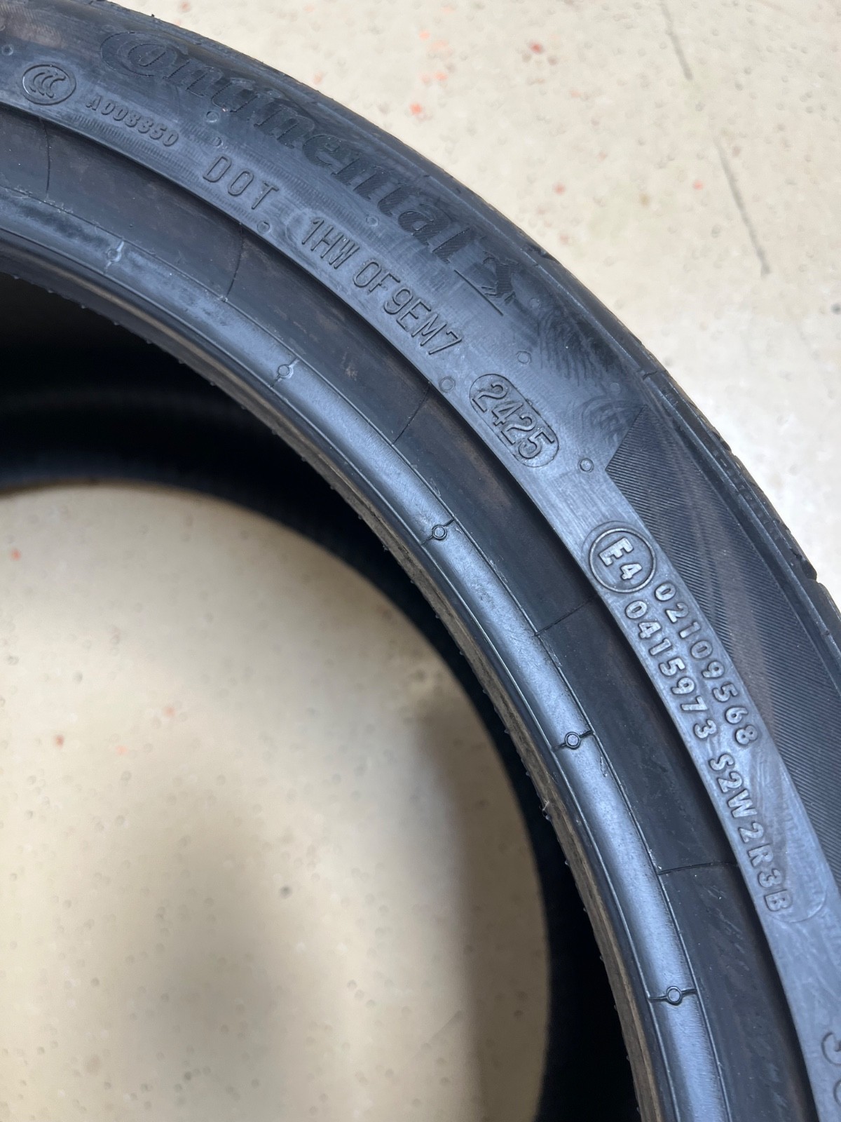 1 – NO REPAIRS 305/30R21 XL (104H) Continental ProContact RX (NF0) – 7131