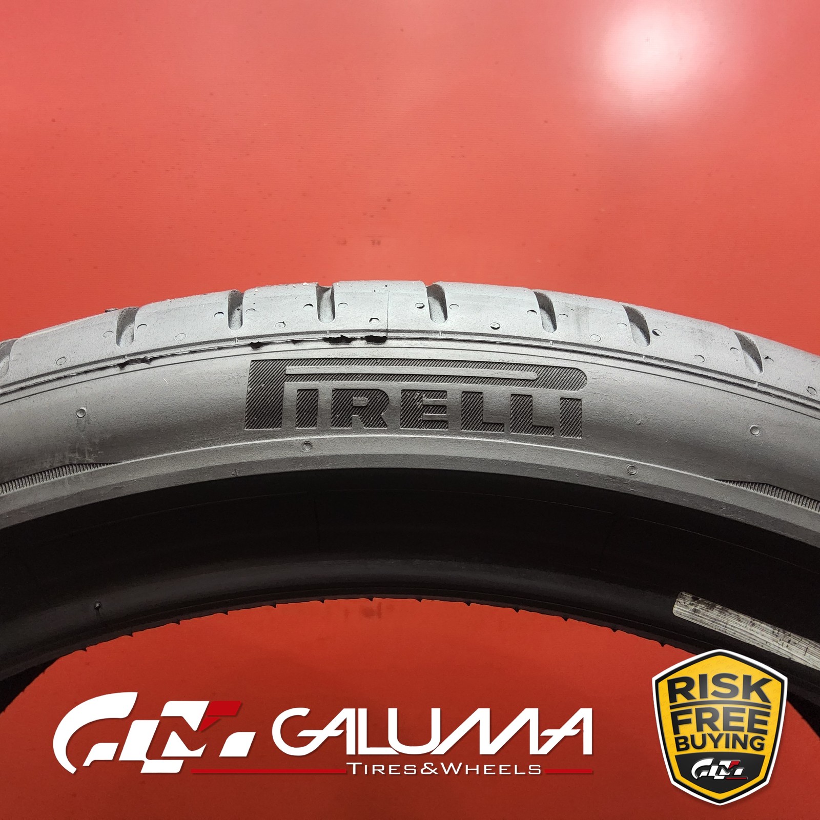 1 Tire Pirelli P-Zero (PZ4) RunFlat (★) XL 225/40R19 225/40/19 93Y #95435