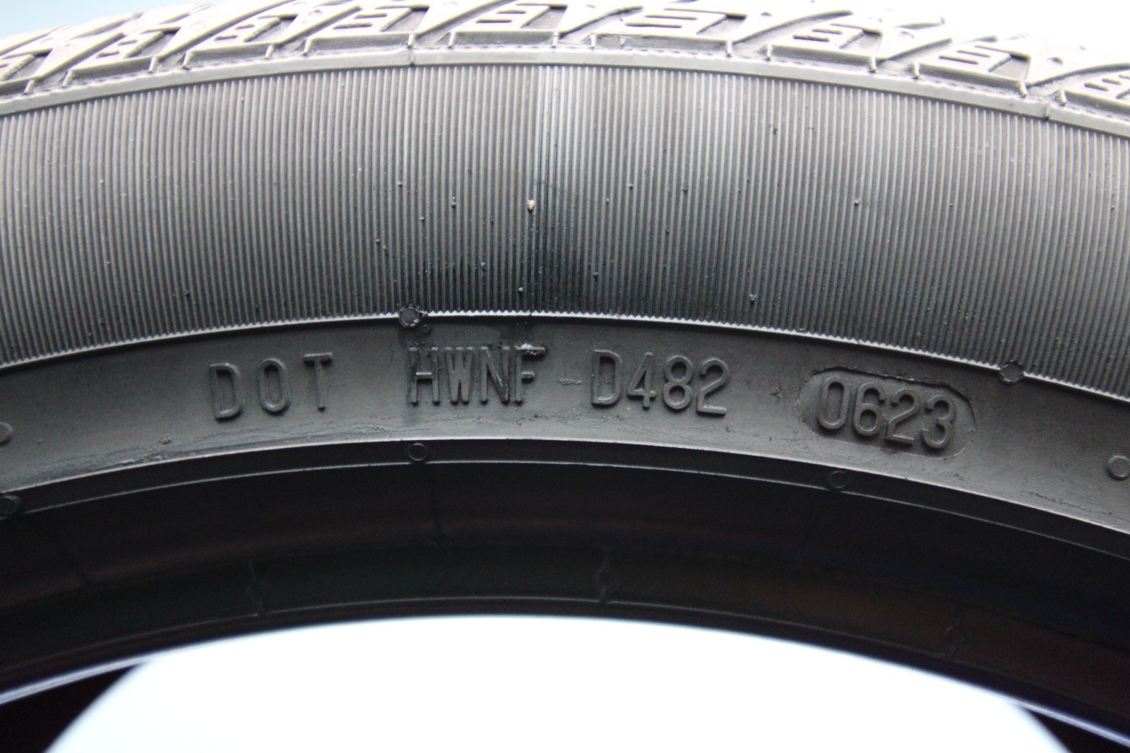 1 Used Continental CrossContact LX Sport AO 285/40R21 285/40/21 2854021 109H