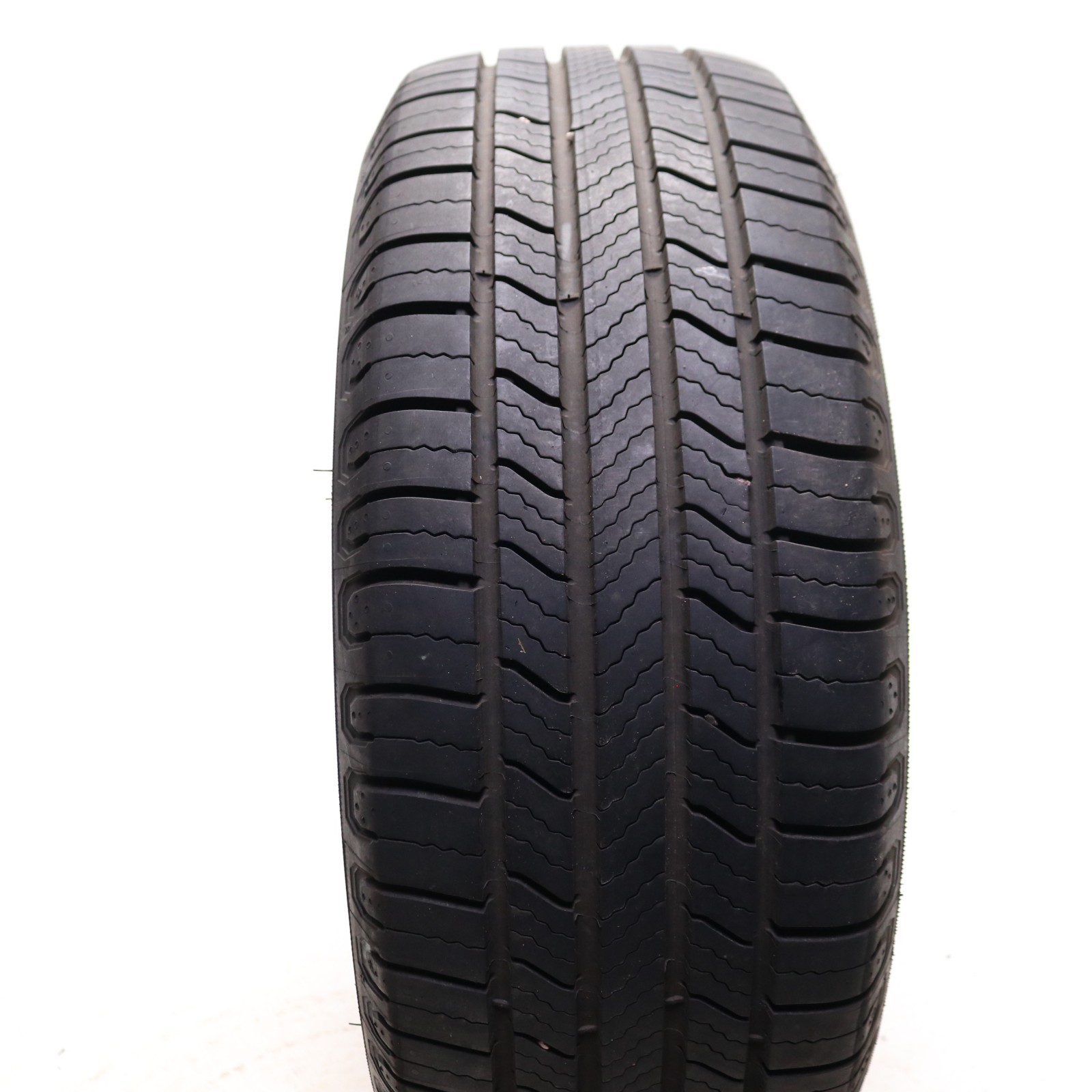 Used 205/55R16 Michelin Defender 2 – 91H – 9.5/32 No Repairs