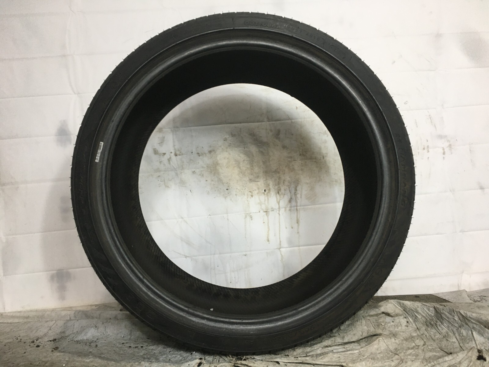 [1] Nankang Noble Sport NS-20 P265/30ZR19 265 30 19 Tire – Driven Once