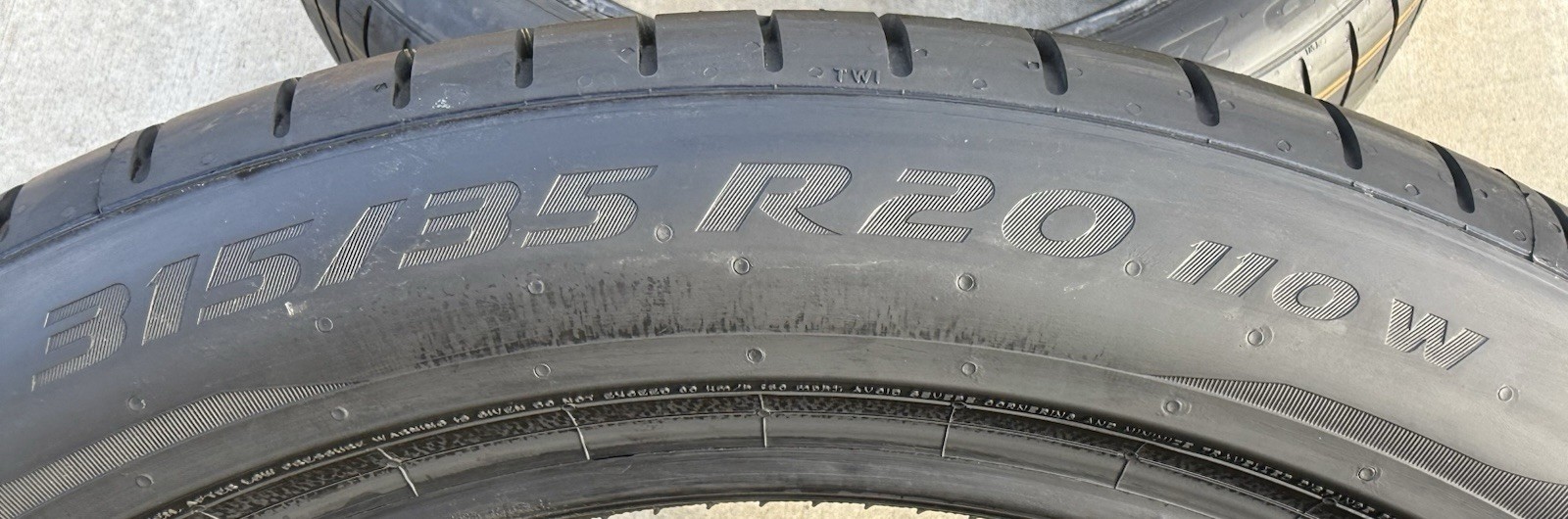 TWO BRAND NEW 315/35R20 110W Pirelli P Zero PZ4 Run Flat RFT Tires 3153520