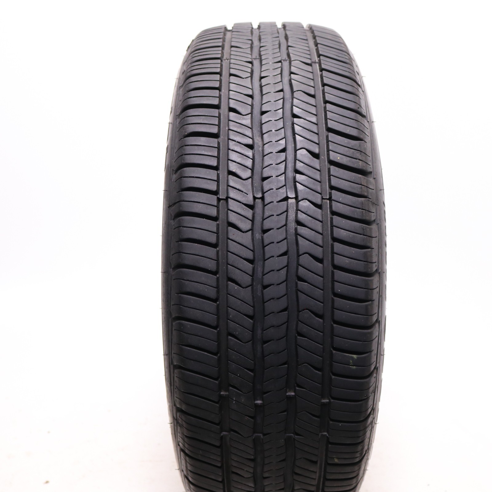 Set of 2 Used 225/60R18 BFGoodrich Advantage Control – 100H – 9.5-10.5/32
