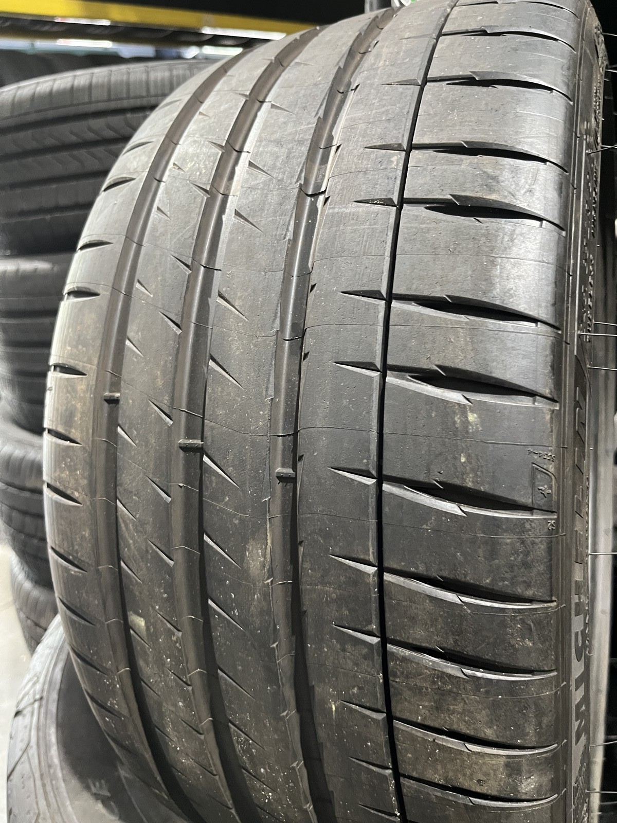 1 Tire Michelin Pilot Sport 4 S ZP TPC 245/35ZR19 93Y DOT.5125 8.5/32