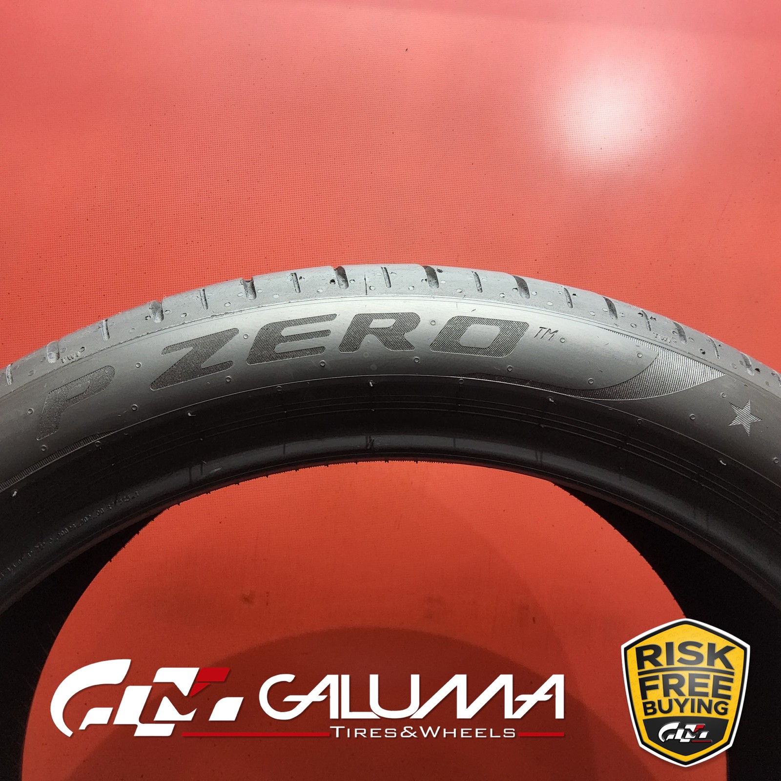 Set of 2 Tires Pirelli P-Zero (PZ4) ★ XL 285/35R21 285/35/21 2853521 105Y #94934