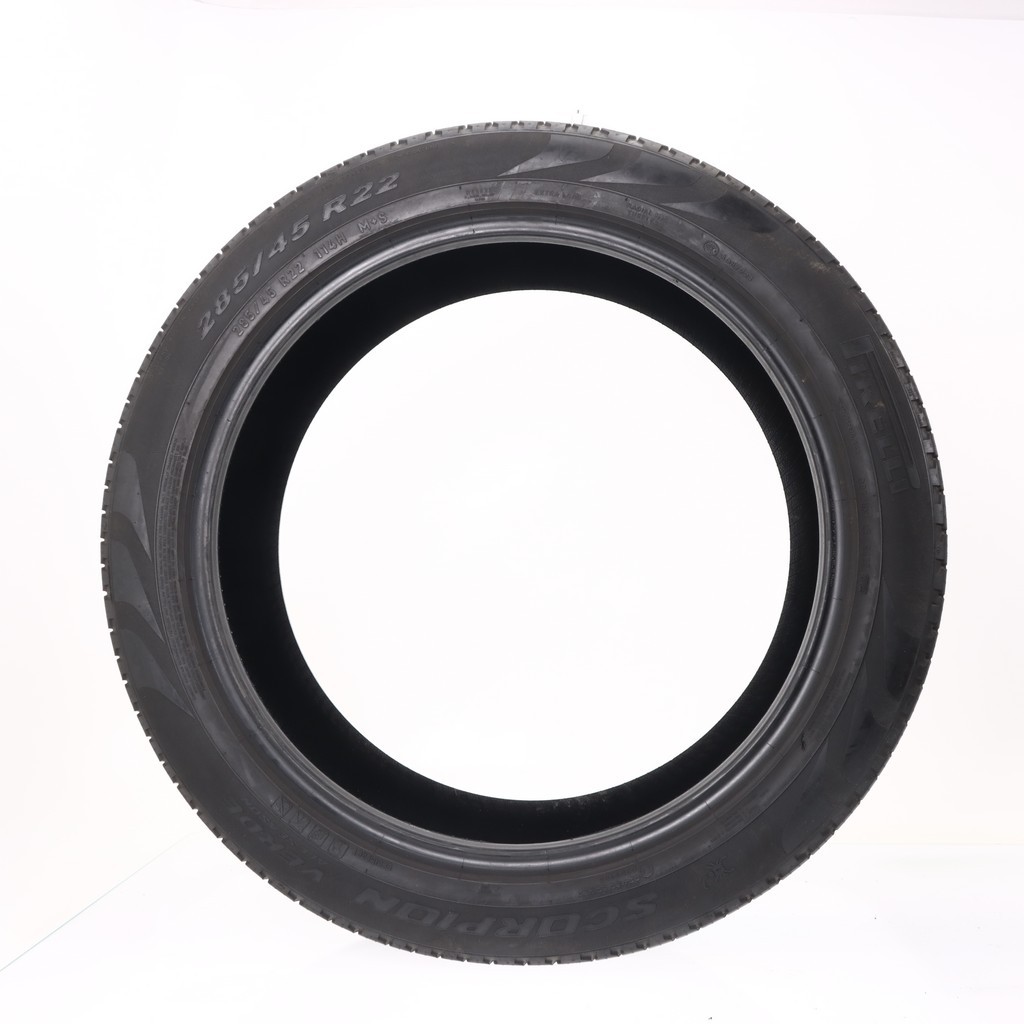 Set of (4) Used 285/45R22 Pirelli Scorpion Verde 114H – 7-8/32