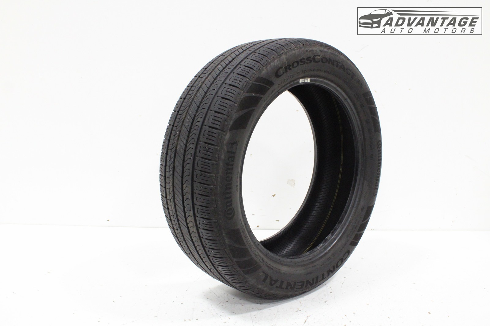 2025 CHEVROLET EQUINOX AWD WHEEL TIRE 235/55 R19 101H CONTINENTAL 7/32 NDS OEM