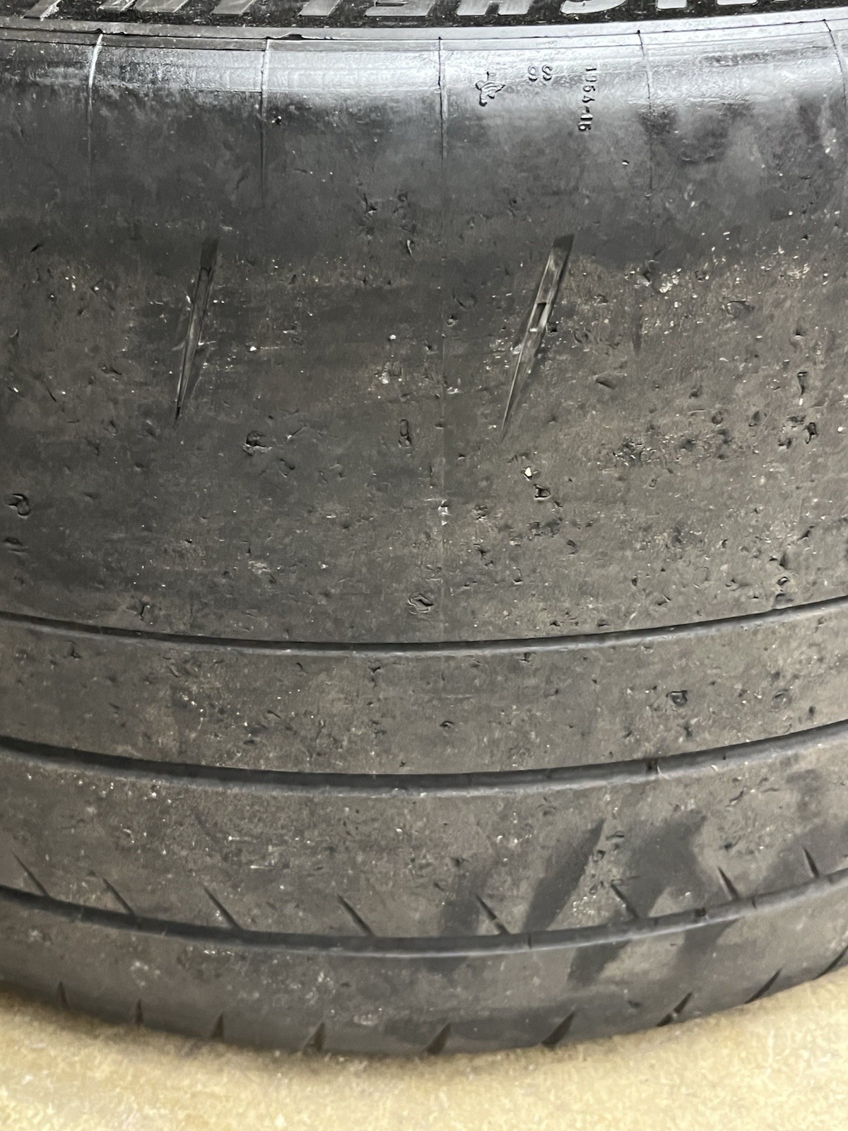 AS-IS Michelin cup 2 tires 275/30ZR20 & 345/25ZR21