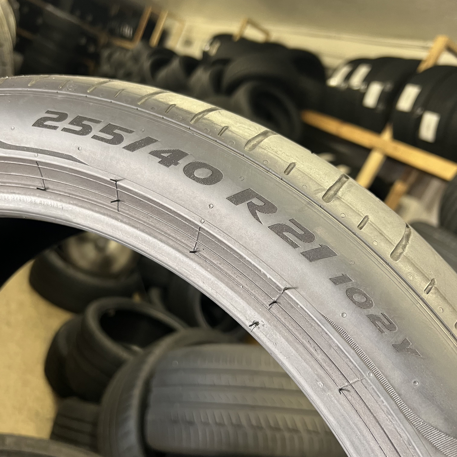 1 Tire Likenew Pirelli P Zero PZ4 BMW PNCS 255/40R21 102Y DOT.1323 NO Patch