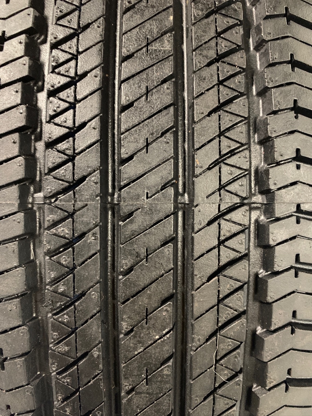 1 New 245 60 18 Bridgestone Dueler H/L 422 Ecopia All Season Tire
