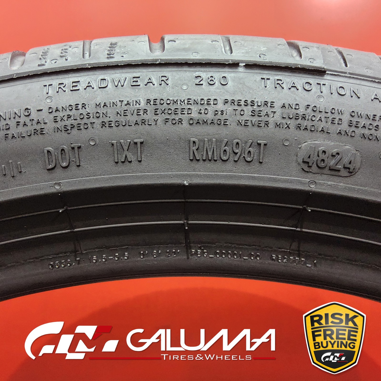 Set of 2 Tires Pirelli P-Zero (PZ4) ★ XL 255/40R21 255/40/21 2554021 102Y #95422