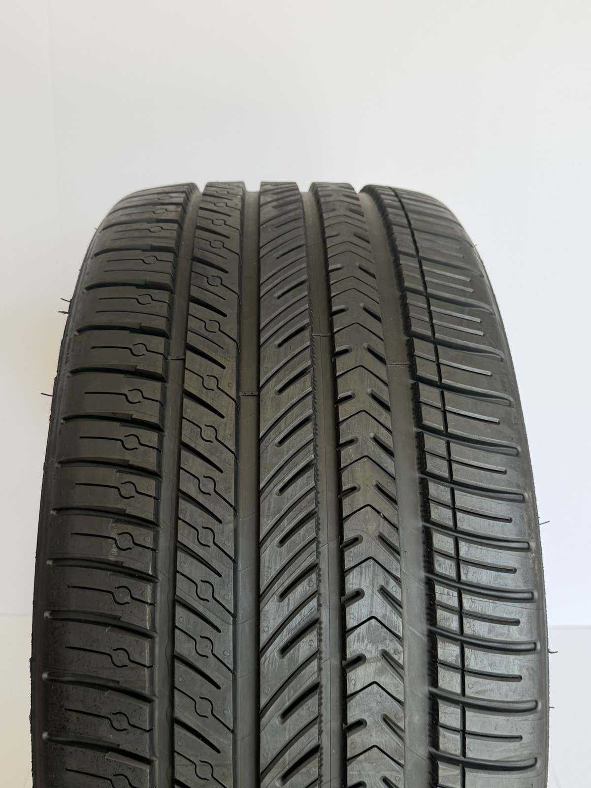 255/35ZR20 97Y Michelin Pilot Sport All Season 4 9.5/32 DOT 4521 2553520