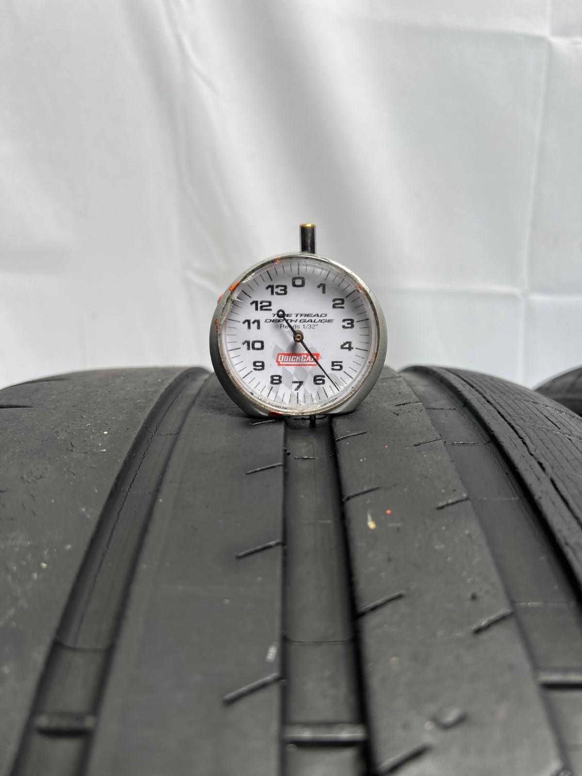 2 – NO REPAIRS 245/35ZR20 XL (95Y) Michelin Pilot Sport Cup 2 (N1) – 6120