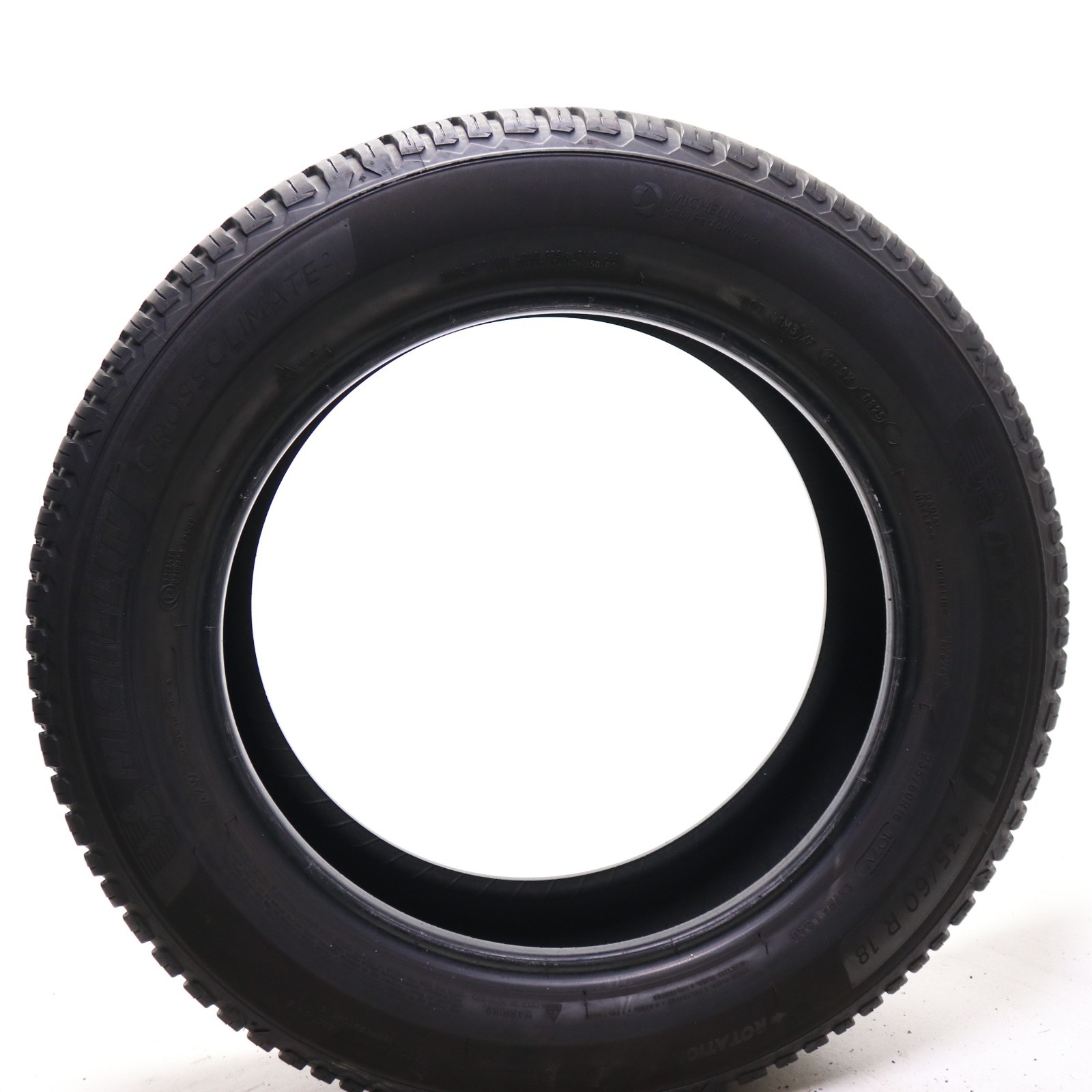 Set of 4 Used 235/60R18 Michelin CrossClimate 2 – 107V – 7.5-8.5/32