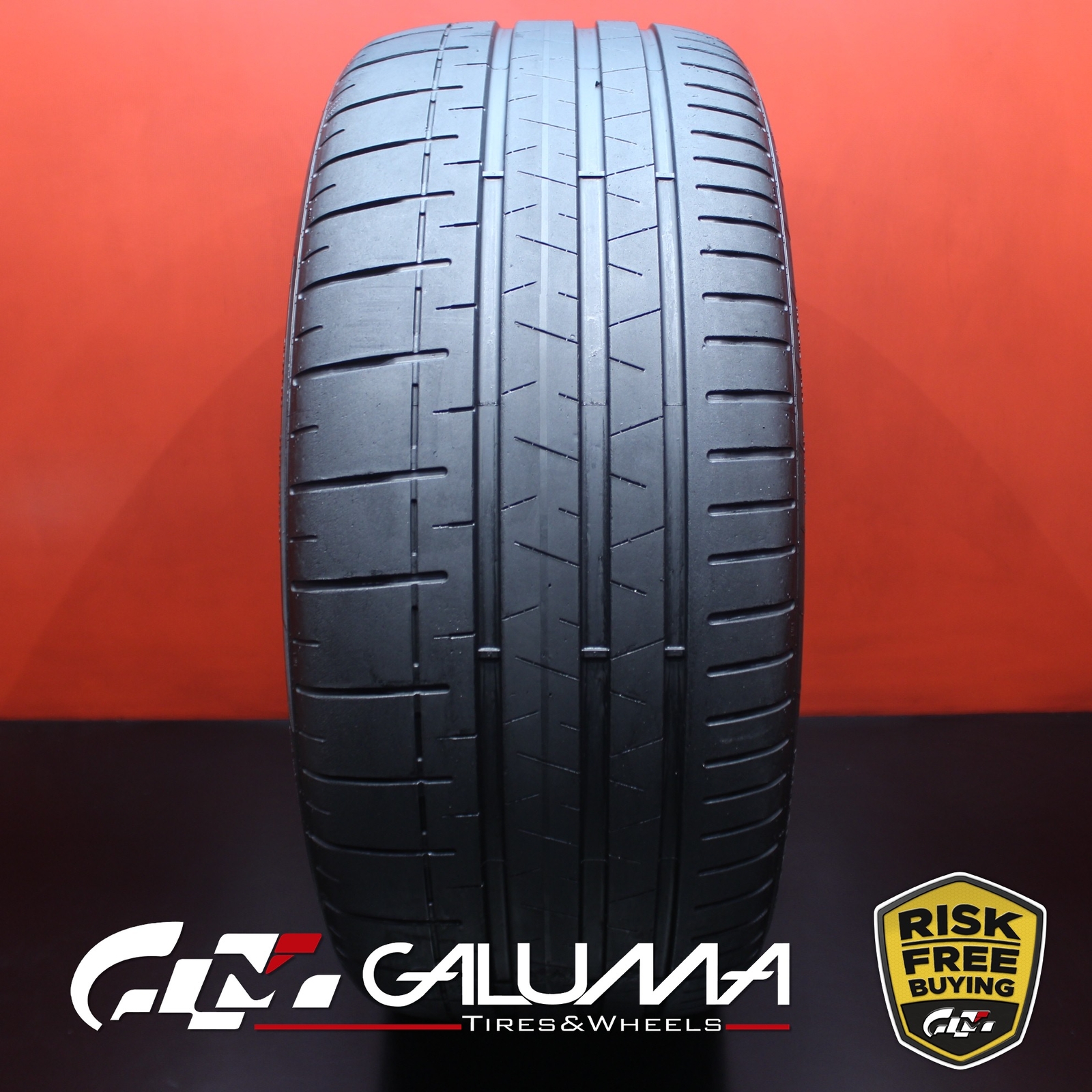 1 (One) Tire LikeNEW Pirelli P Zero CORSA PZC4 285/40ZR22 110Y No Patch #75280