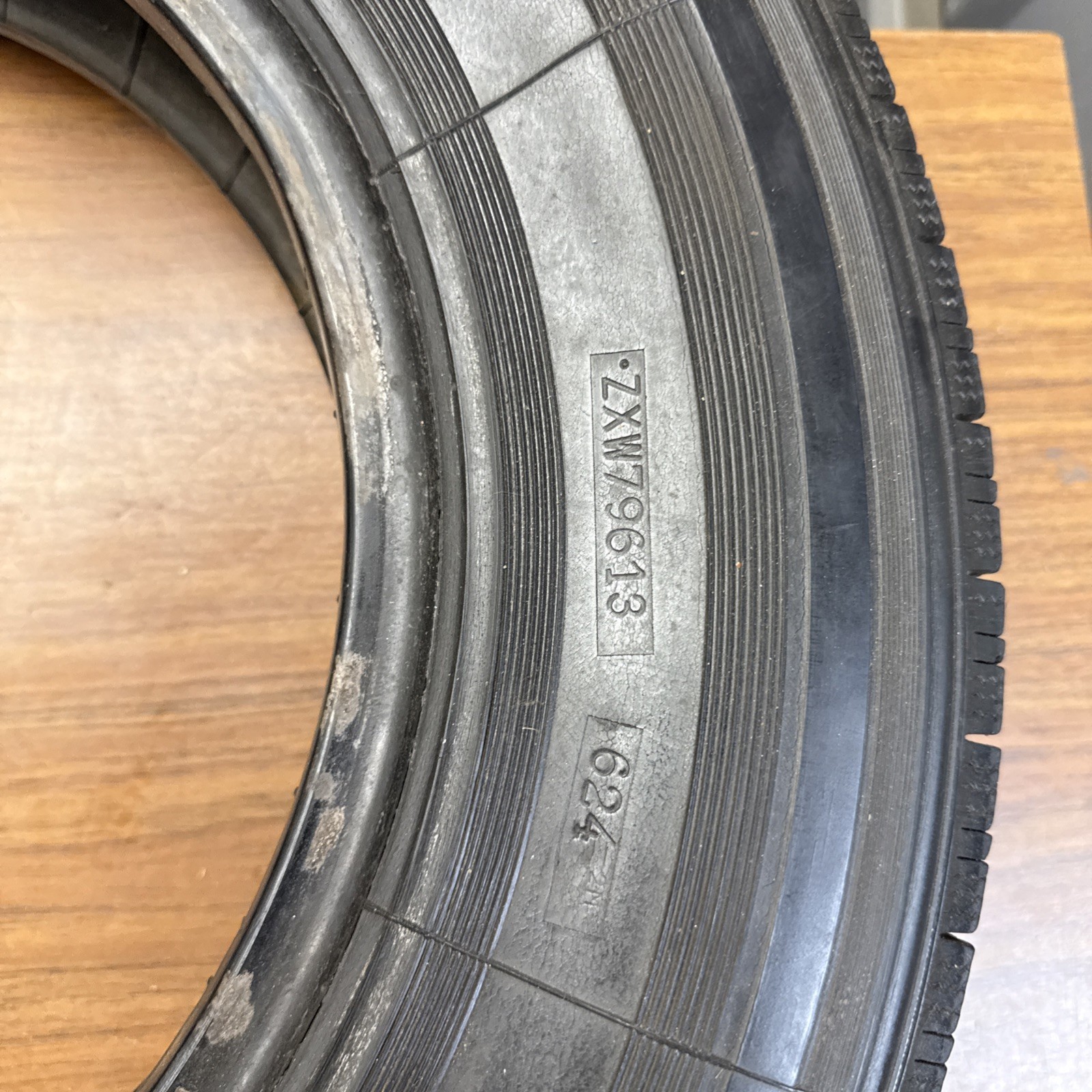 Michelin 185 – SR 380 / 185-15 X Made In France Tire #3 Triumph Jaguar MG ??