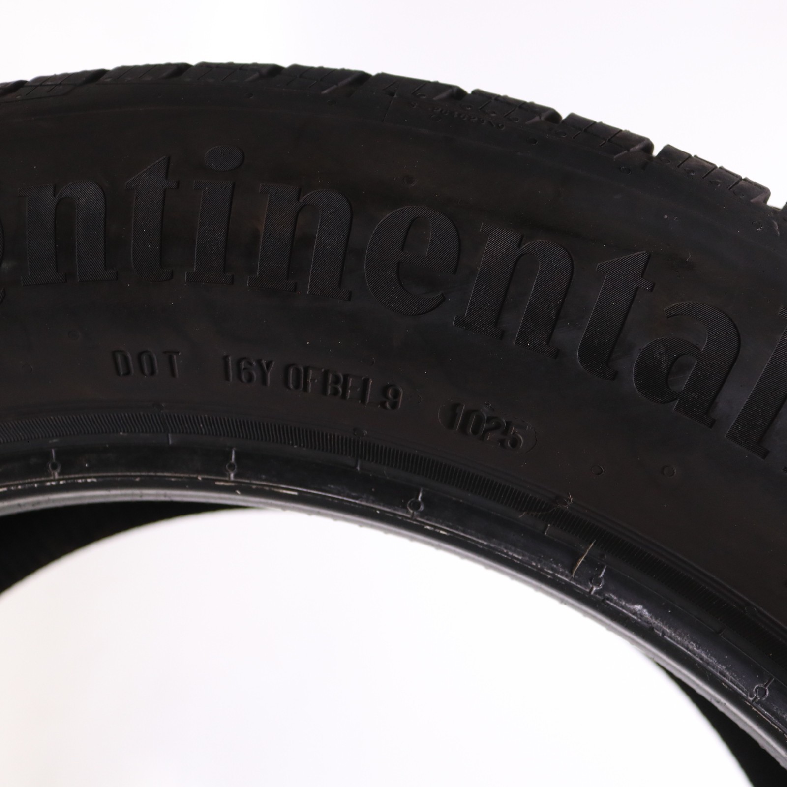 Set of 4 Used 255/50R19 Continental ProContact GX SSR MOE – 107H – 9-10/32