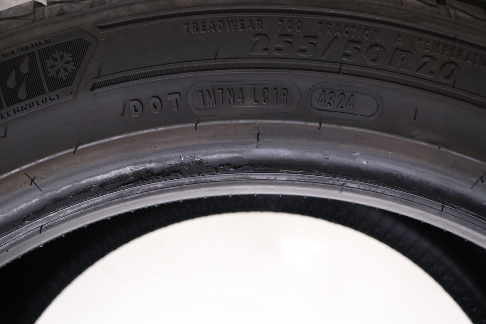 Set of 2 Used 255/50R20 Goodyear Assurance WeatherReady 2 – 109V – 10/32