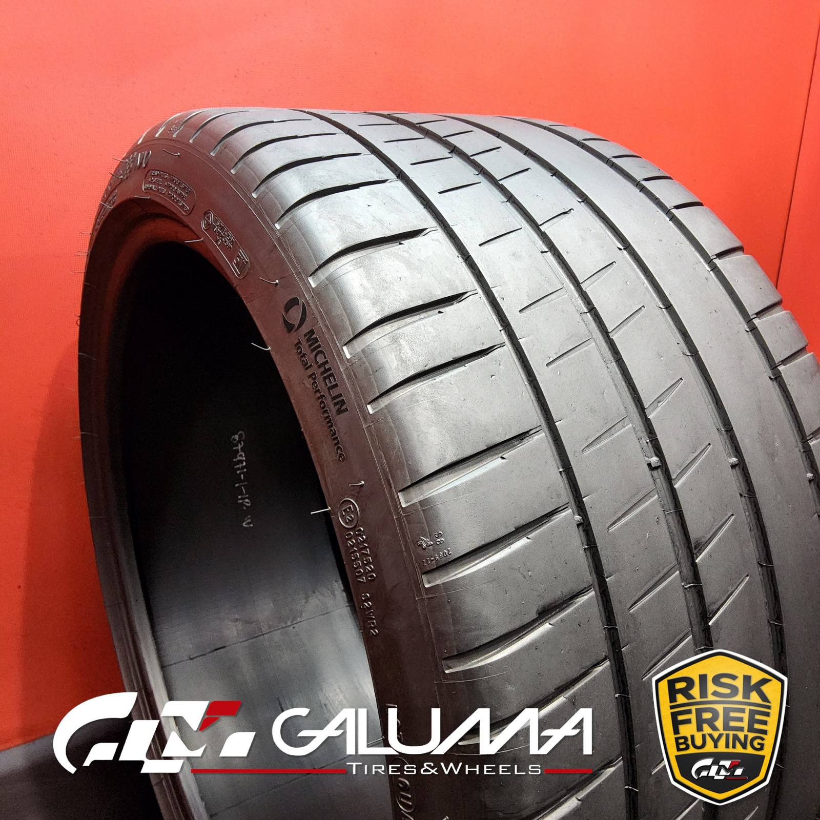 1 (One) Tire Michelin Pilot Sport 4S 305/30ZR21 305/30/21 3053021 104Y XL #87971