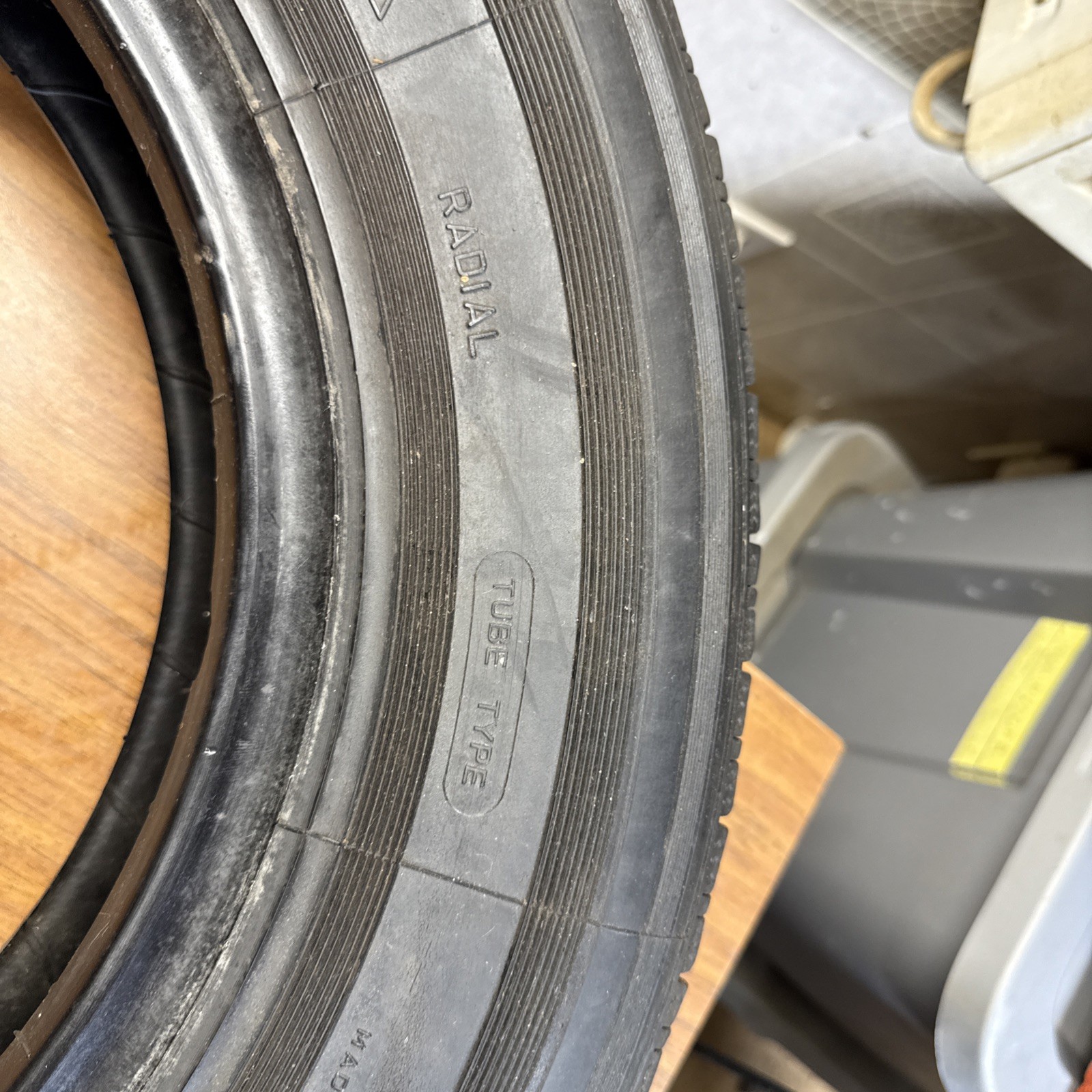 Michelin 185 – SR 380 / 185-15 X Made In France Tire #4 Triumph Jaguar MG ??