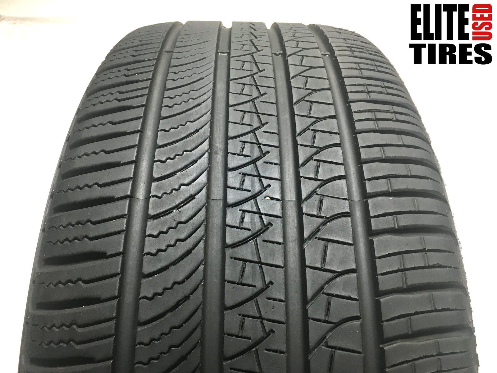 [1] Pirelli Scorpion Zero All Season PNCS P285/40R23 285 40 23 Tire 8.0-8.75/32
