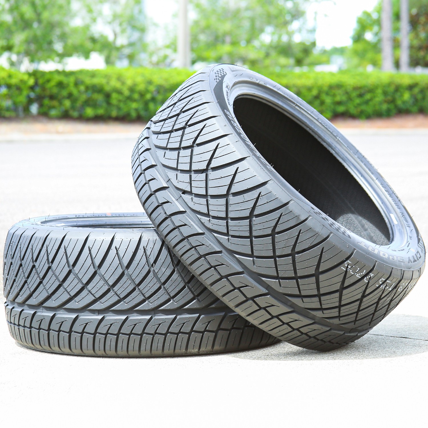 2 Tires Landspider City Sport 275/40ZR18 275/40R18 103W XL A/S High Performance
