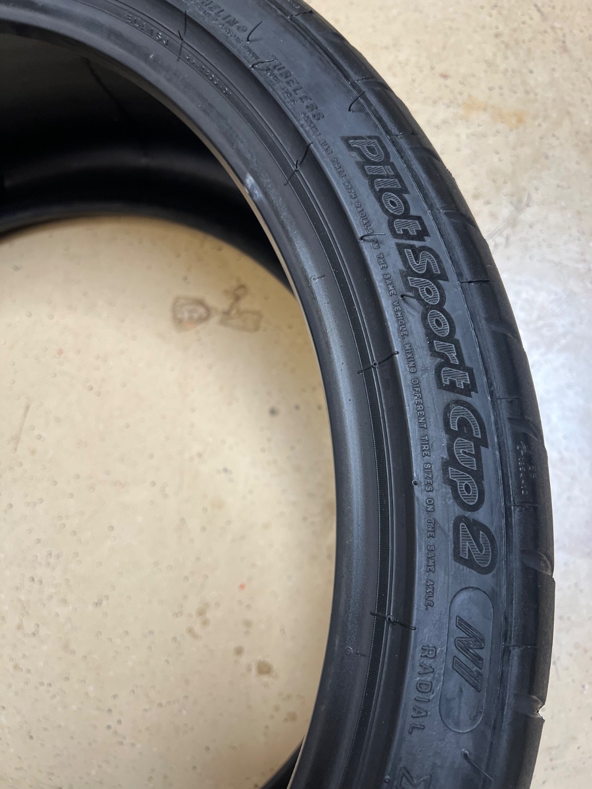 2 – NO REPAIRS 245/35ZR20 XL (95Y) Michelin Pilot Sport Cup 2 (N1) – 4145