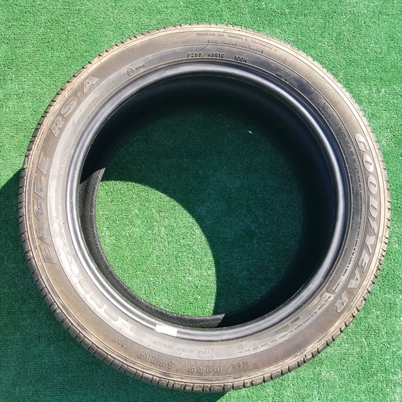 255/45R19 Goodyear Eagle RS-A Chevrolet SSR Tires P255/45R-19 100H TPC Spec 90%