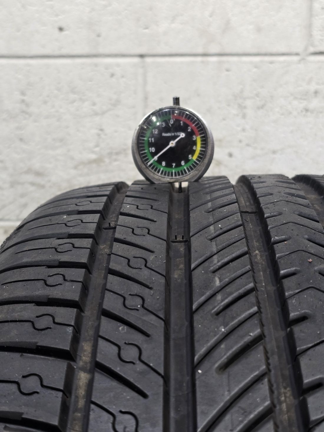 1x P255/35R21 Michelin Pilot Sport A/S 4 TO 9/32 98 W Used Tire 2553521