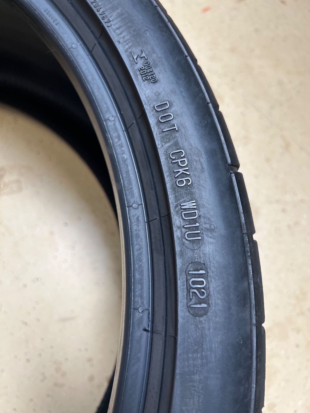 2 – NO REPAIRS 275/30ZR20 XL (97Y) Continental ExtremeContact Sport – 7149