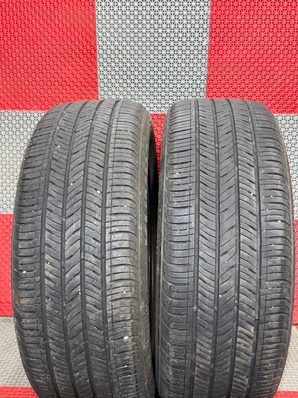 2x Used 215/55 R17 Kumho Solus TA31+ Tires 7-8/32 Tread 215/55/17