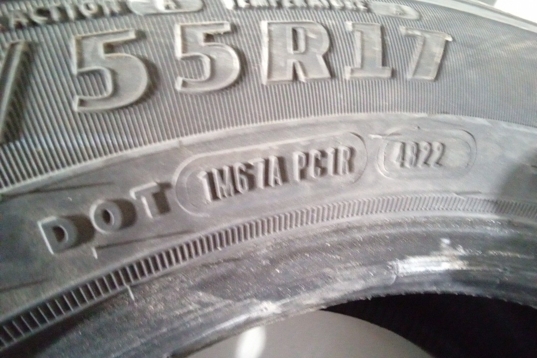 Pair of 2 Used 235/55R17 Goodyear Reliant All Season Tires w/ 7/32 Tread