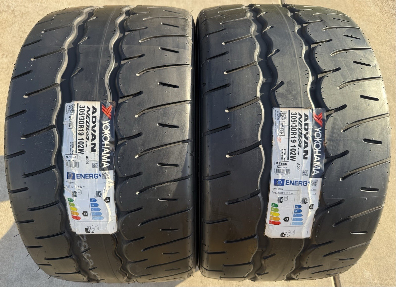 Set of TWO BRAND NEW 305/30R19 103W Yokohama ADVAN NEOVA AD09 Tires 3053019