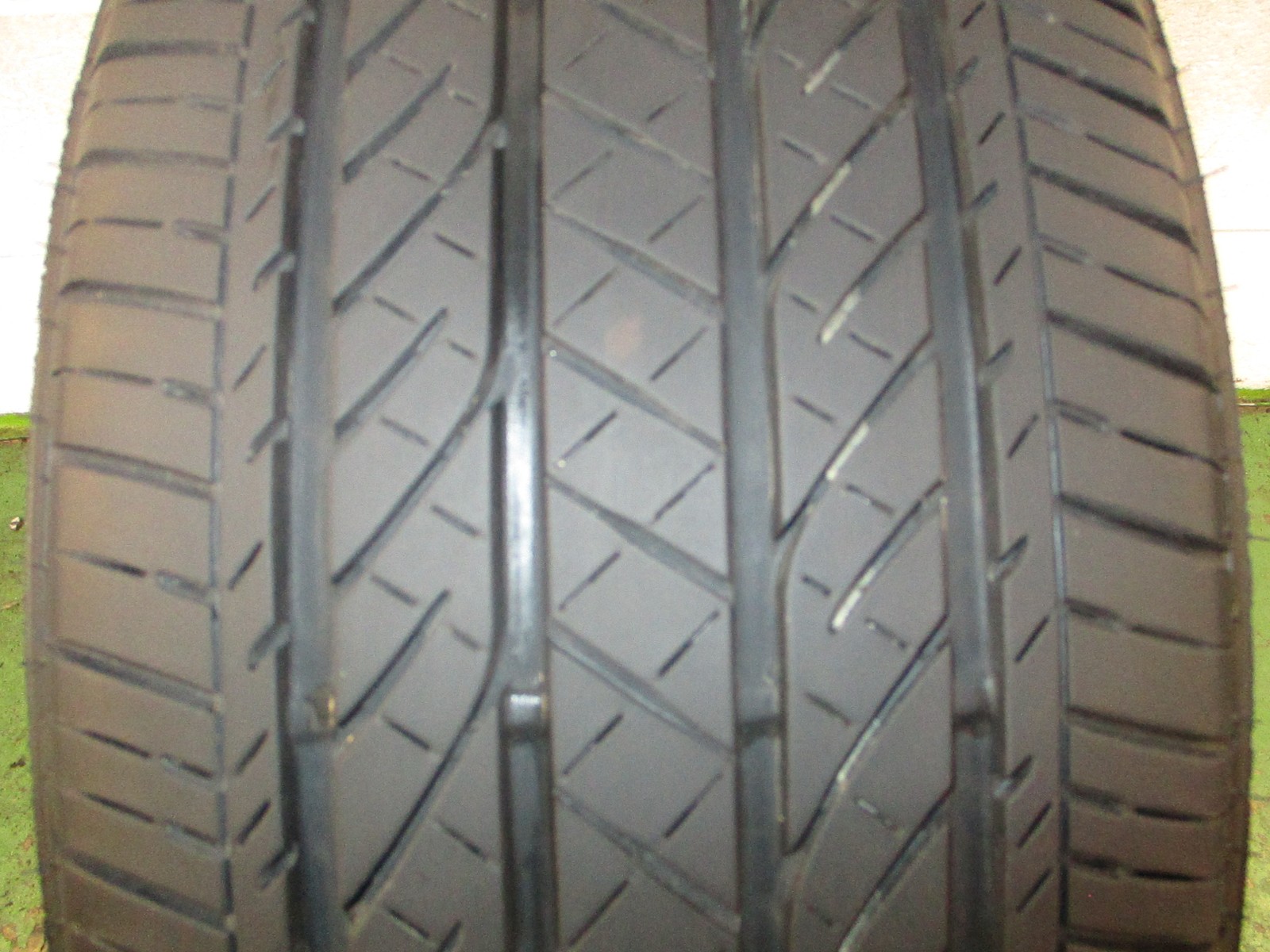 P235/45R18 Bridgestone Potenza RE97 AS 94 V Used 6/32nds