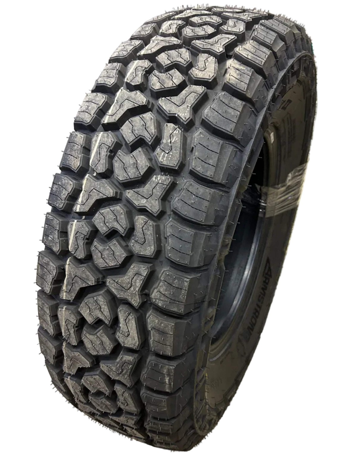 ARMSTRONG TRU-TRAC AT II BSW LT 235 75 15 116/113Q 10PLY ALL TERRAIN TIRE 120006