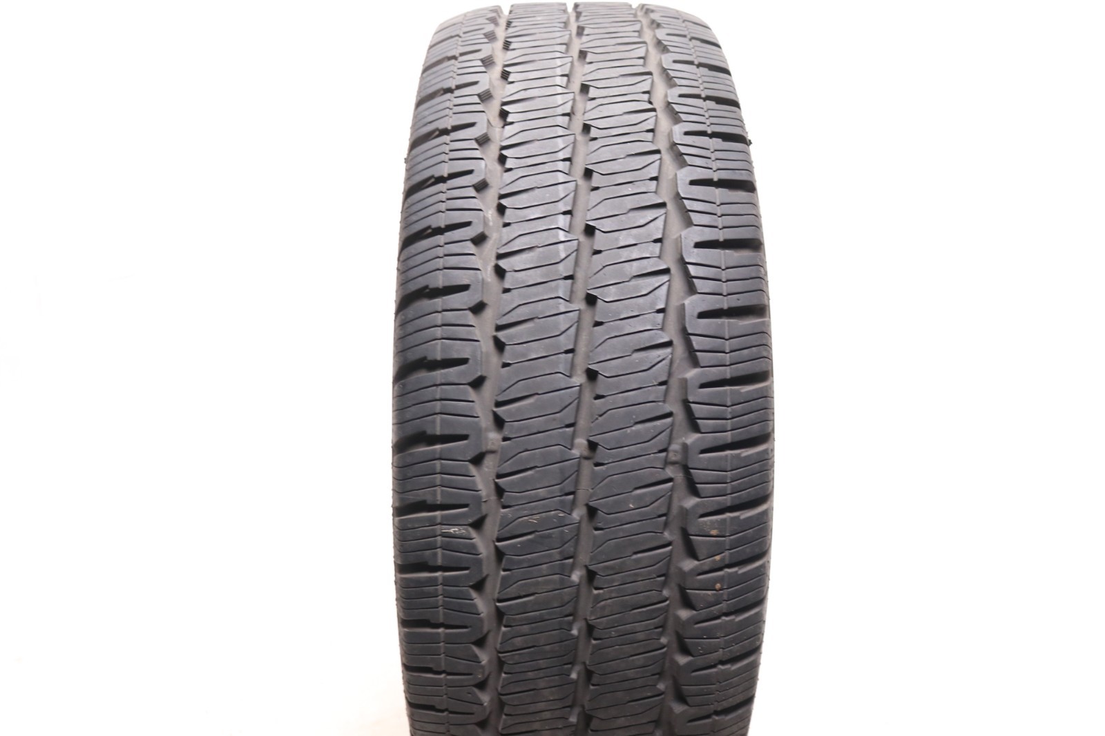 Set of 2 Used 235/65R16C Continental VanContact A/S – 121/119R – 9.5-10.5/32