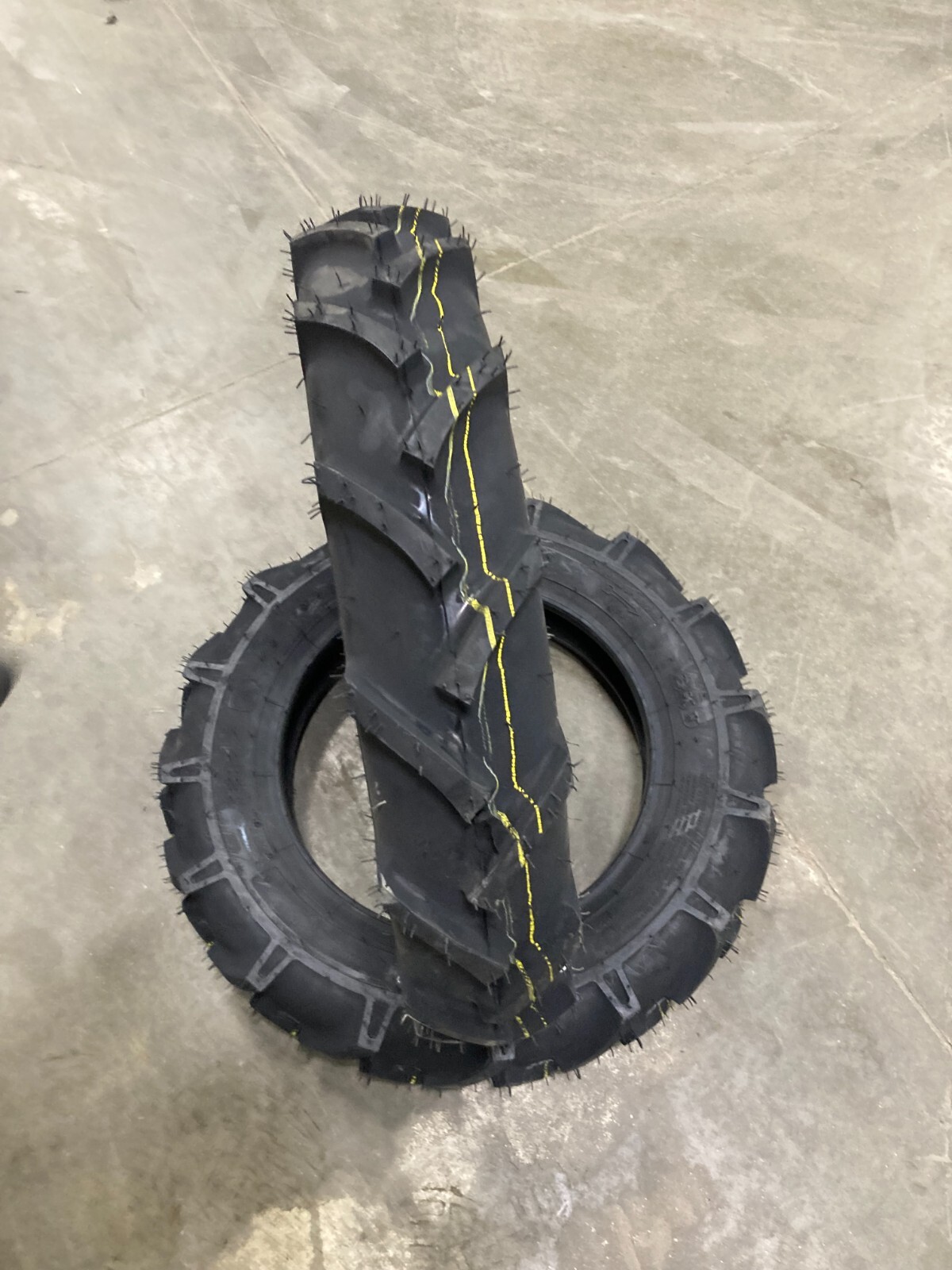 TWO 5.00-15 BKT HAY RAKE COMPACT TRACTOR TIRE LUG 500 15 R1