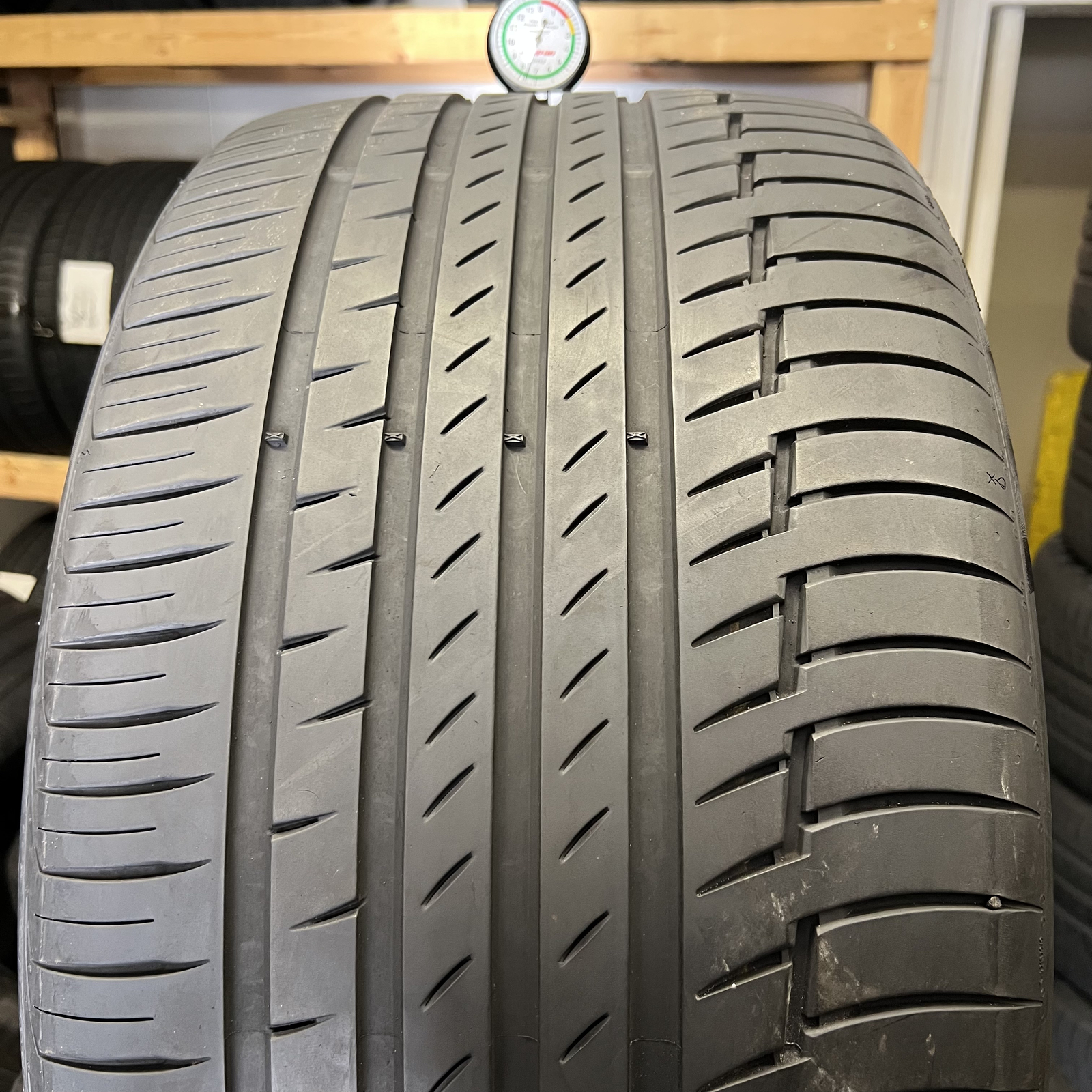 Set Of 4 Tires Likenew Continental PremiumContact 6 BMW 275/35R22 & 315/30ZR22