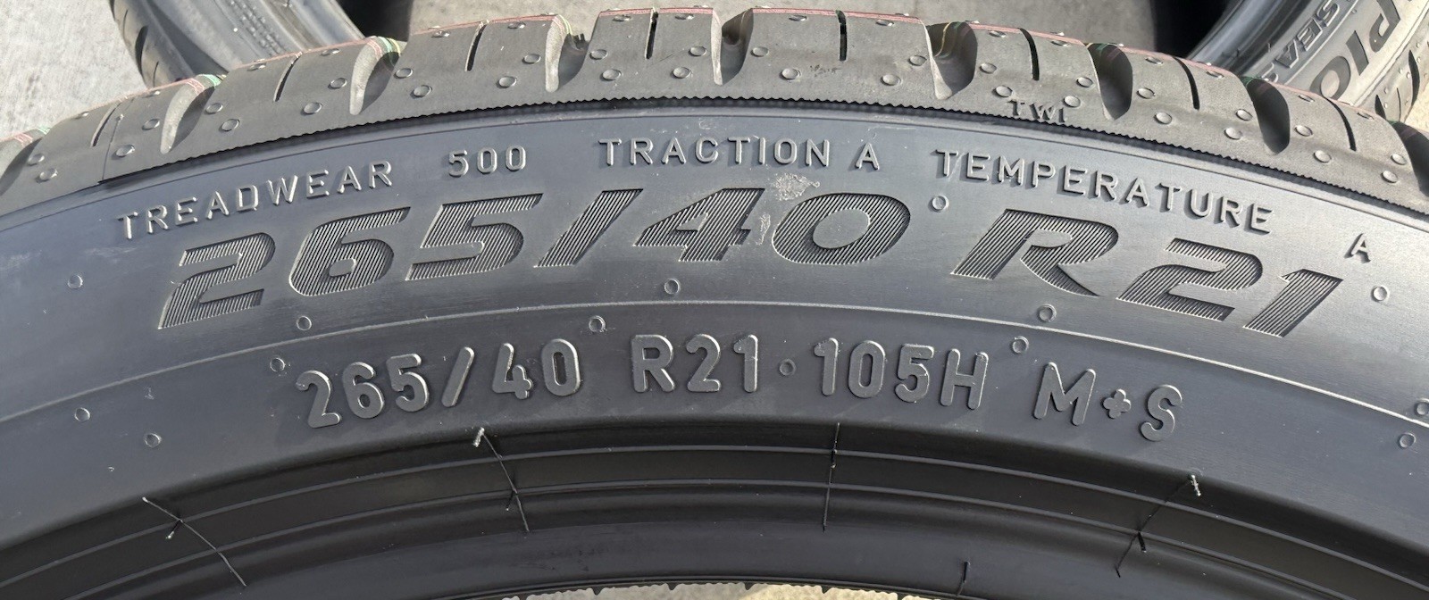 TWO NEW 265/40R21 Pirelli Scorpion Zero A/S MOE-S Run Flat RFT ELECT PNCS Tires
