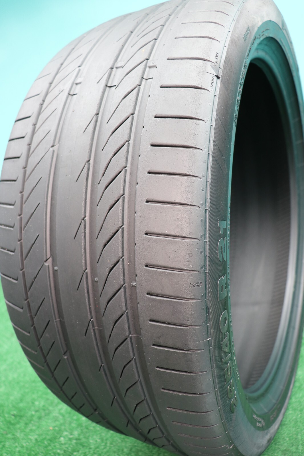 1 Used Continental ContiSportContact 5P (N0) 265/40R21 265/40/21 2654021