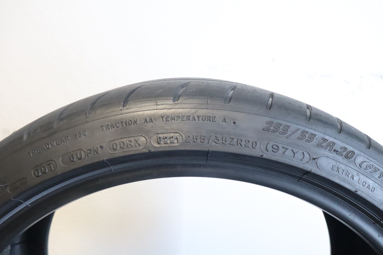255/35ZR20 2553520 Michelin Pilot Sport CUP2 K1 97Y 6.5/32 0300
