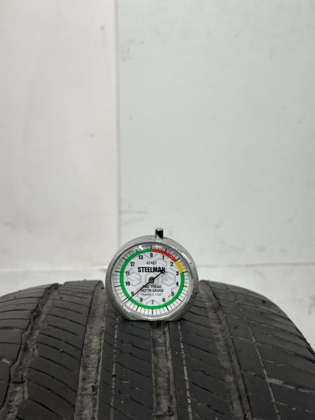 1 Used Michelin Primacy MXM4 P235/50R19 2355019 235/50/19 99 H – 9/32