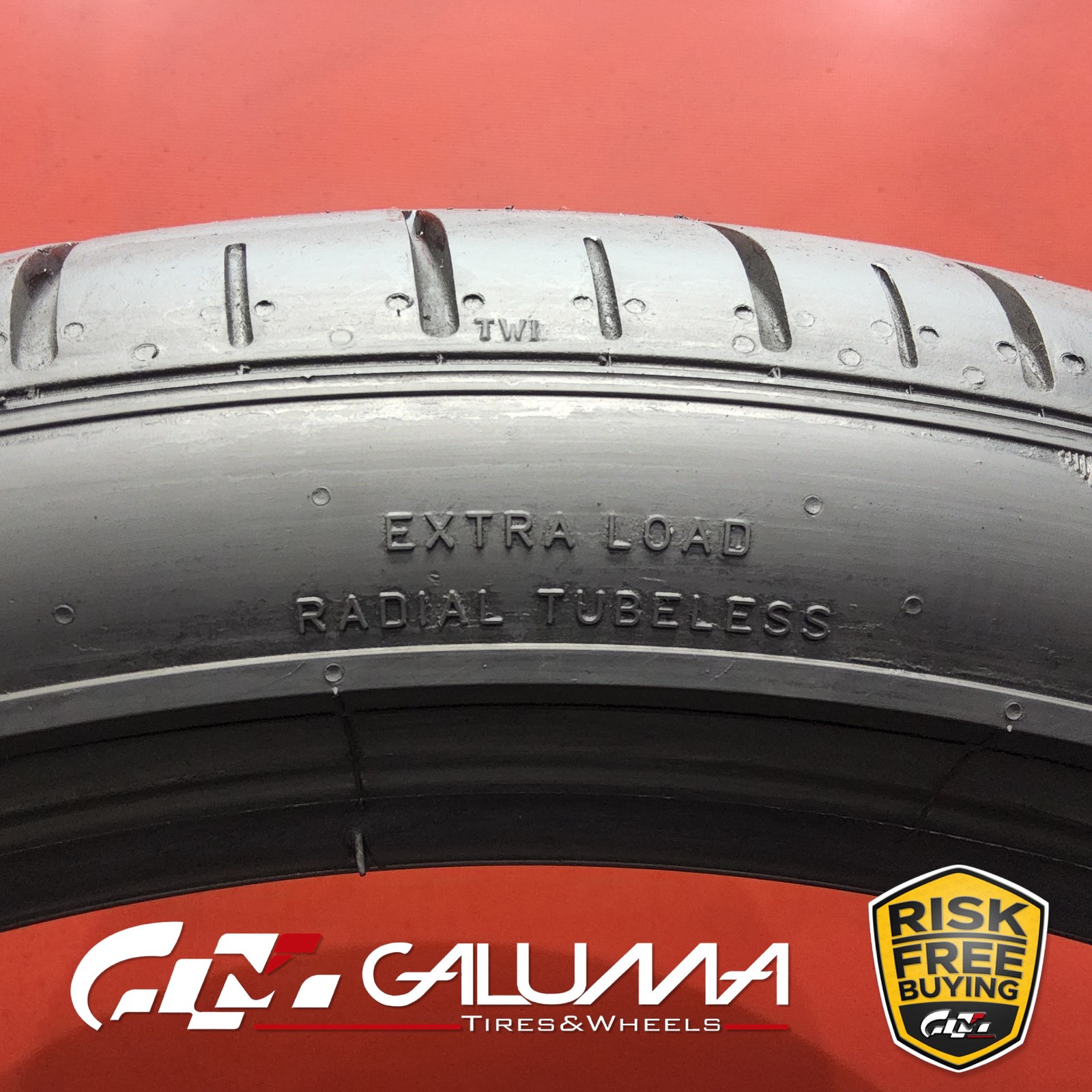 Set of 2 Tires LikeNEW Pirelli P Zero PZ4 PNCS XL ZR21 315/30/21 No Patch 92542