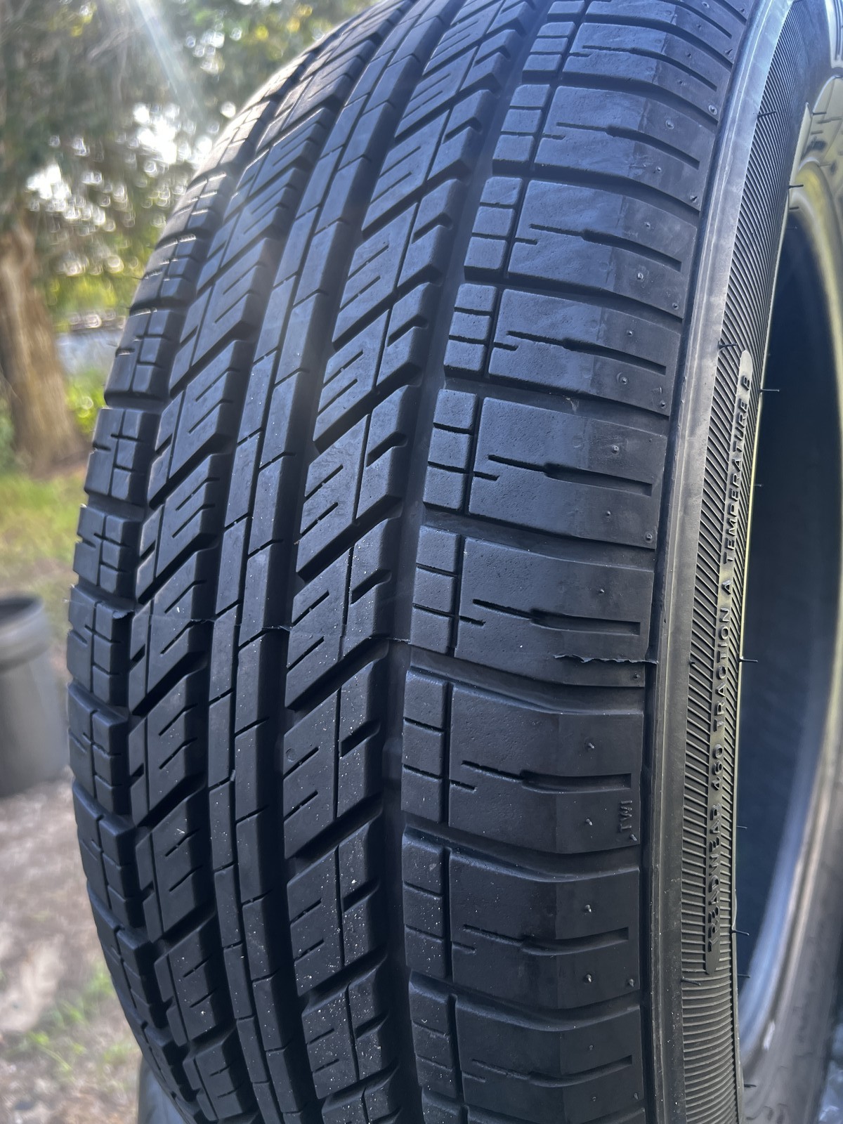 1 New Ironman RB-SUV 235/60R18 107H DOT.0725 10/32 New
