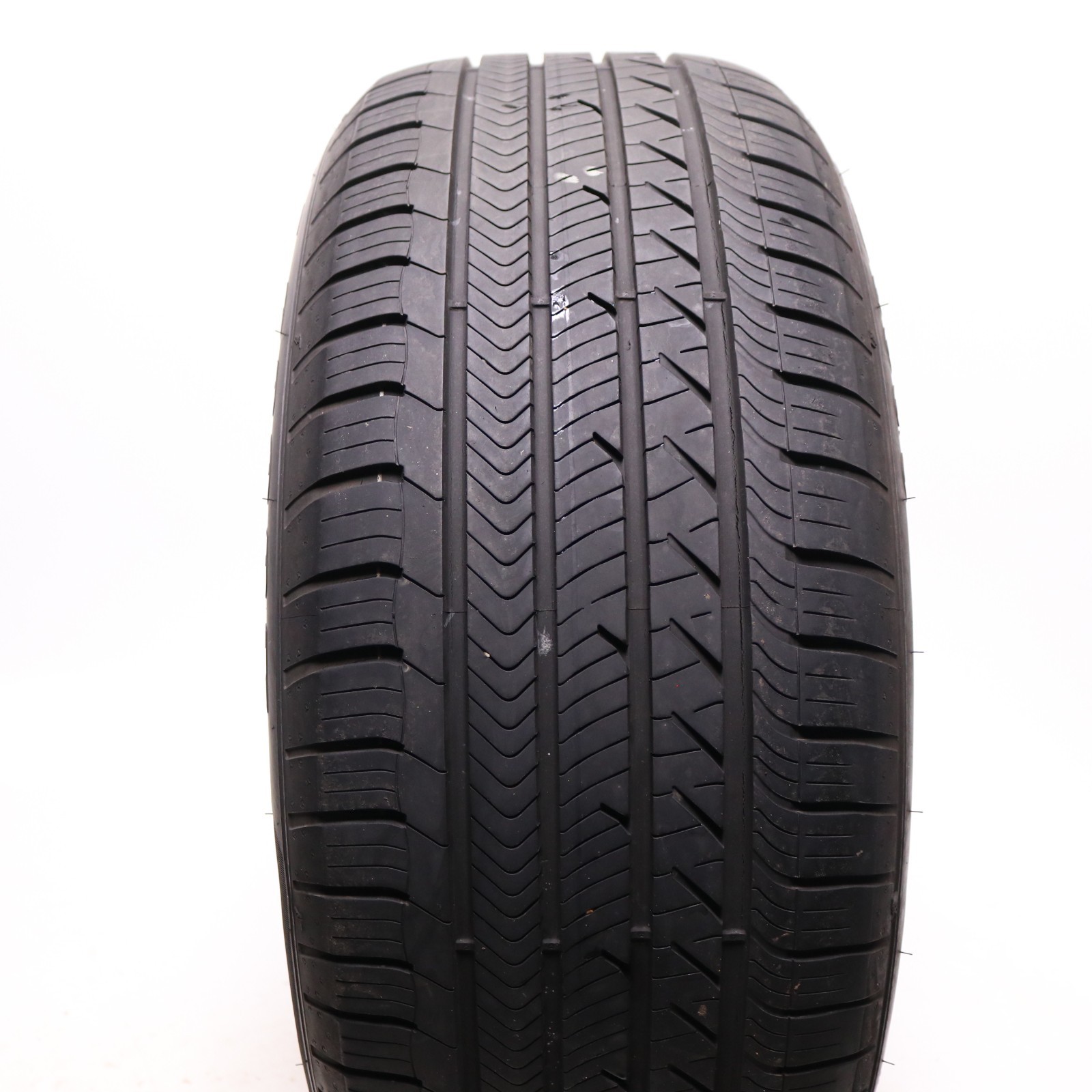 Used 255/50R20 Goodyear Eagle Sport AO – 109H – 8/32 No Repairs